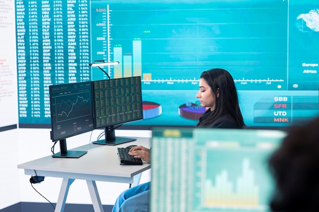 trade-banking-sol